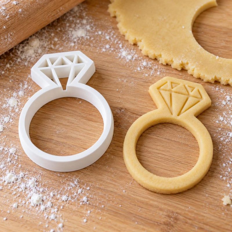 Emporte-pièce bague avec date de mariage : version « Solitaire », imprimé en 3D par 3D'CLYPSE