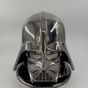 Support casque audio Dark Vador en chrome miroir – vue de face, reflets métallisés