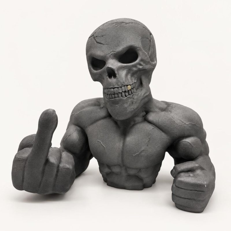 support-casque-moto-skull-biker-tete-de-mort-doigt-dhonneur-38-cm-3dclypse Support casque moto Skull Biker – Tête de mort doigt d'honneur (38 cm), imprimé en 3D par 3D'CLYPSE