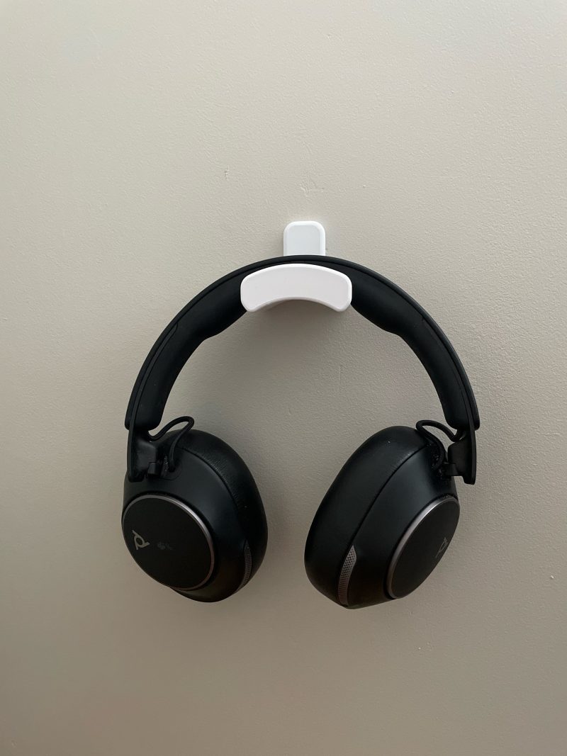 Support casque mural — imprimé en 3D