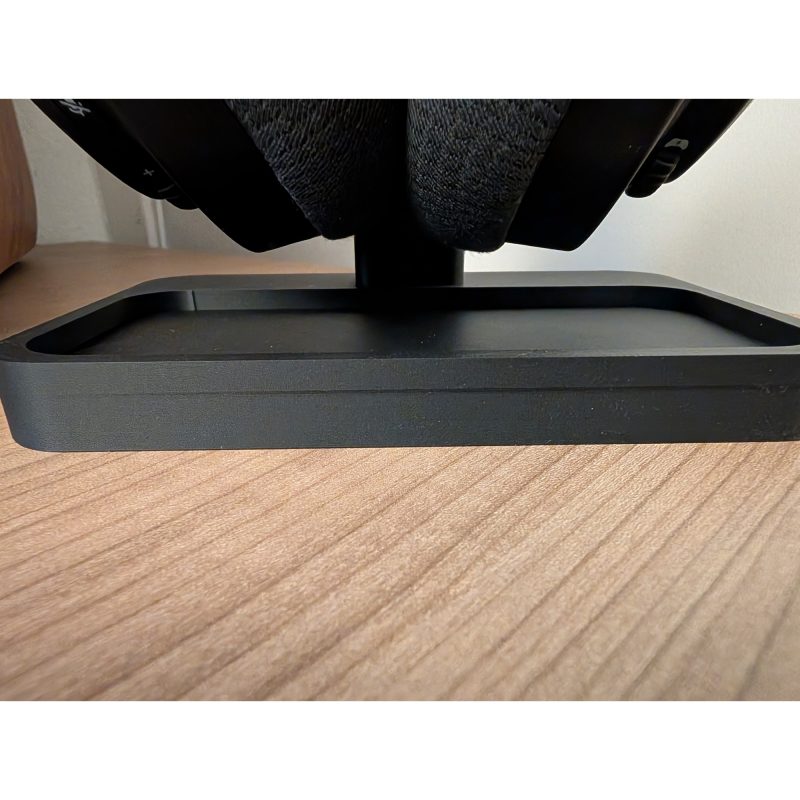 Support casque avec vide-poche intégré
