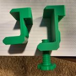 Serre-câble de bureau à visser — lot de 2