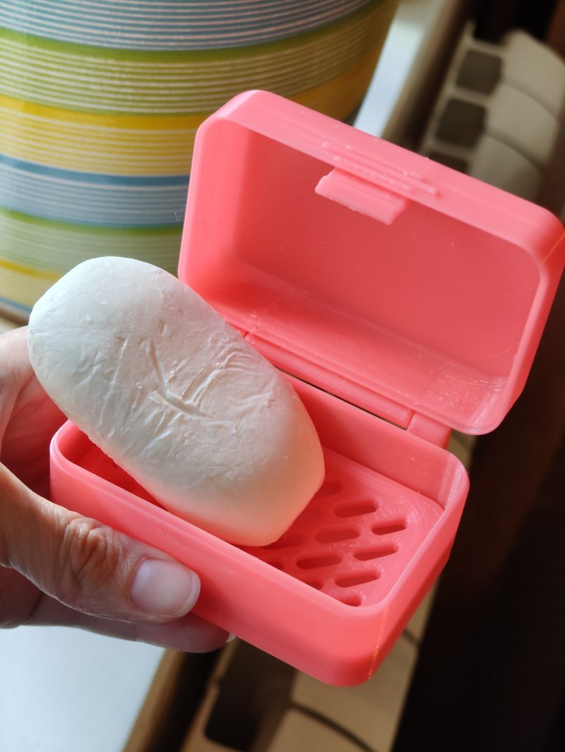 Boîte à savon de voyage — égouttage intégré
