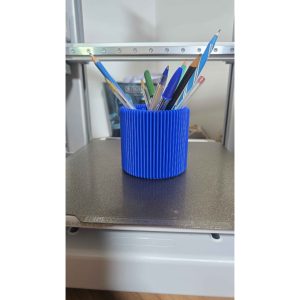Pot à crayons nervuré — design moderne