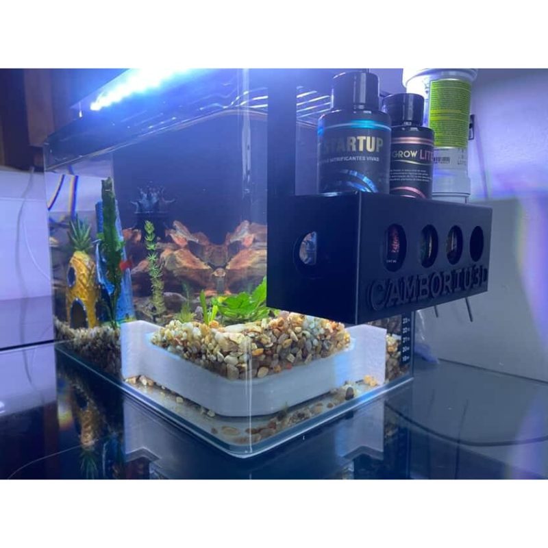 Grotte d'angle pour aquarium