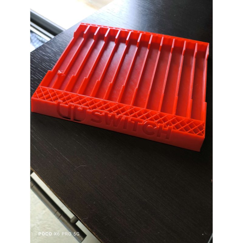 26e70a20-d834-11f0-931f-cb468a330d95.jpg Range-jeux Nintendo Switch de bureau