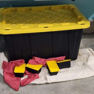 Mini caisse de rangement à poignées