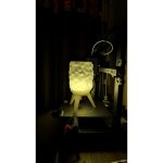 Lampe de table sur trépied — bougie LED