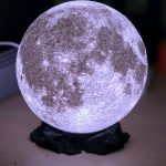 Lampe lune en relief — abat-jour pour ampoule LED