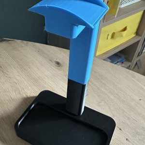 Support casque avec vide-poche intégré