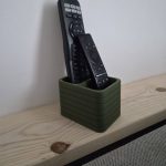 Porte-télécommandes moderne — imprimé en 3D