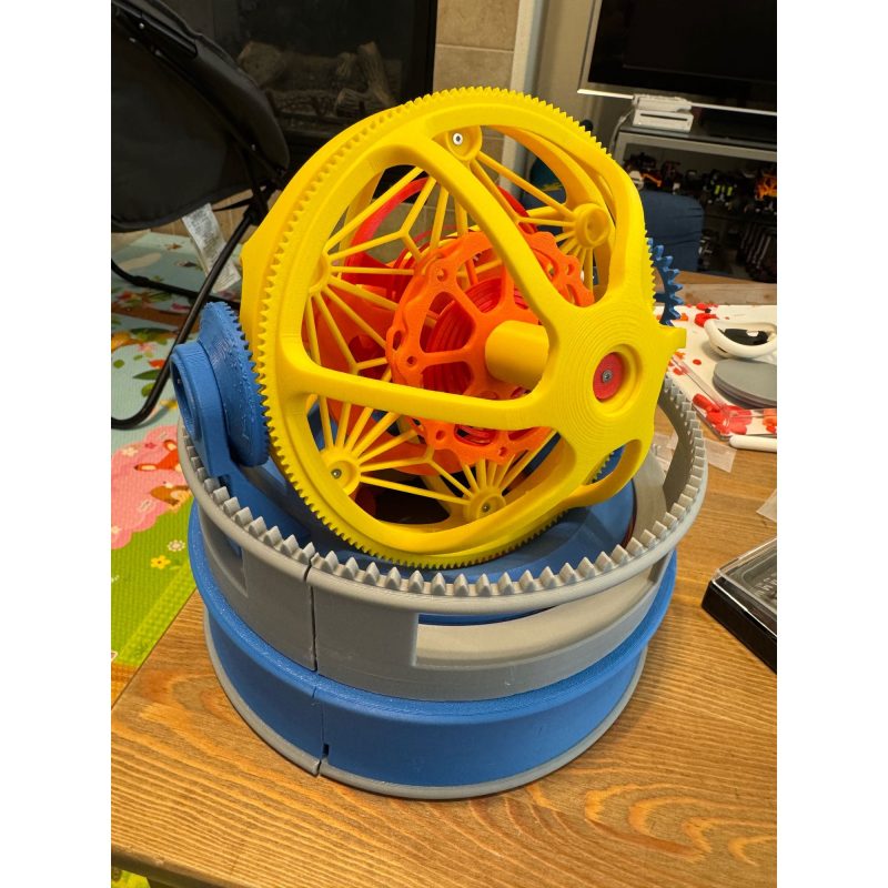 Tourbillon mécanique décoratif — objet à faire tourner