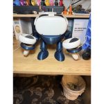 Support casque VR Meta Quest « Robot » – station casque et manettes imprimée en 3D