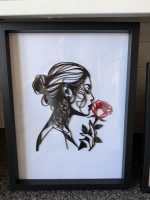Tableau mural « Femme et rose » — silhouette en relief