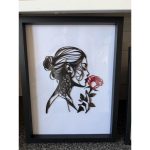 Tableau mural « Femme et rose » — silhouette en relief