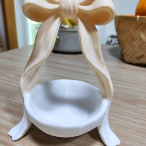 Vide-poche à nœud — bijoux et clés