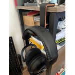 Crochet casque mural bicolore — imprimé en 3D