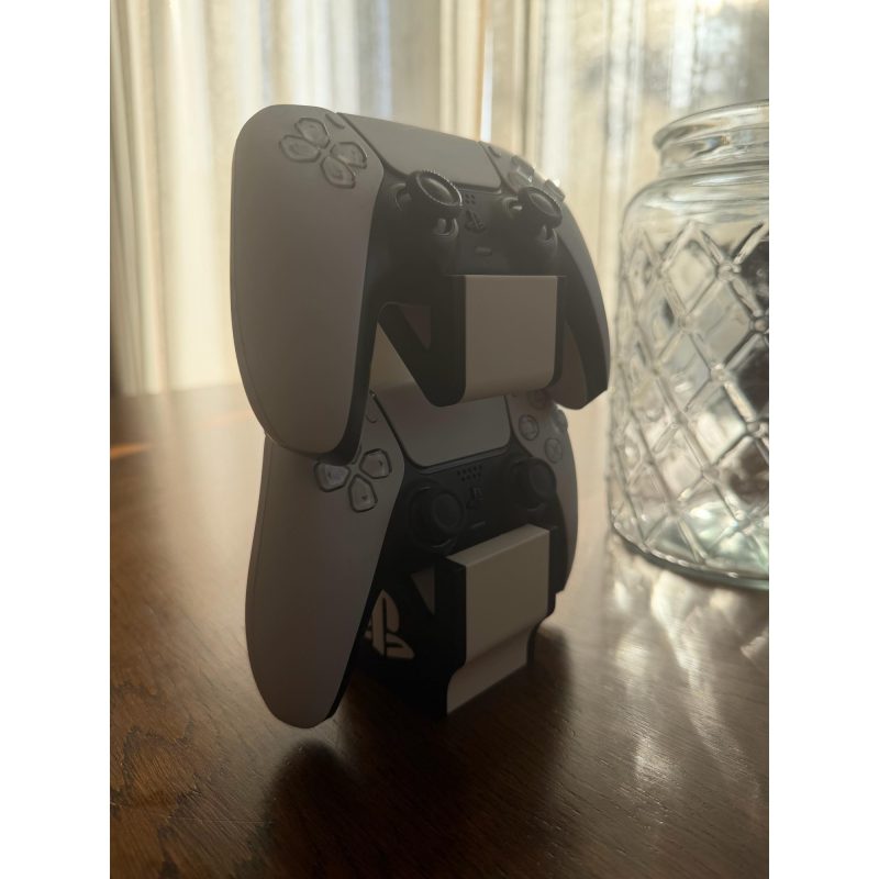 73e589785645582c.jpg Support double manettes PS5 large — imprimé en 3D