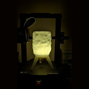 Lampe de table sur trépied — bougie LED