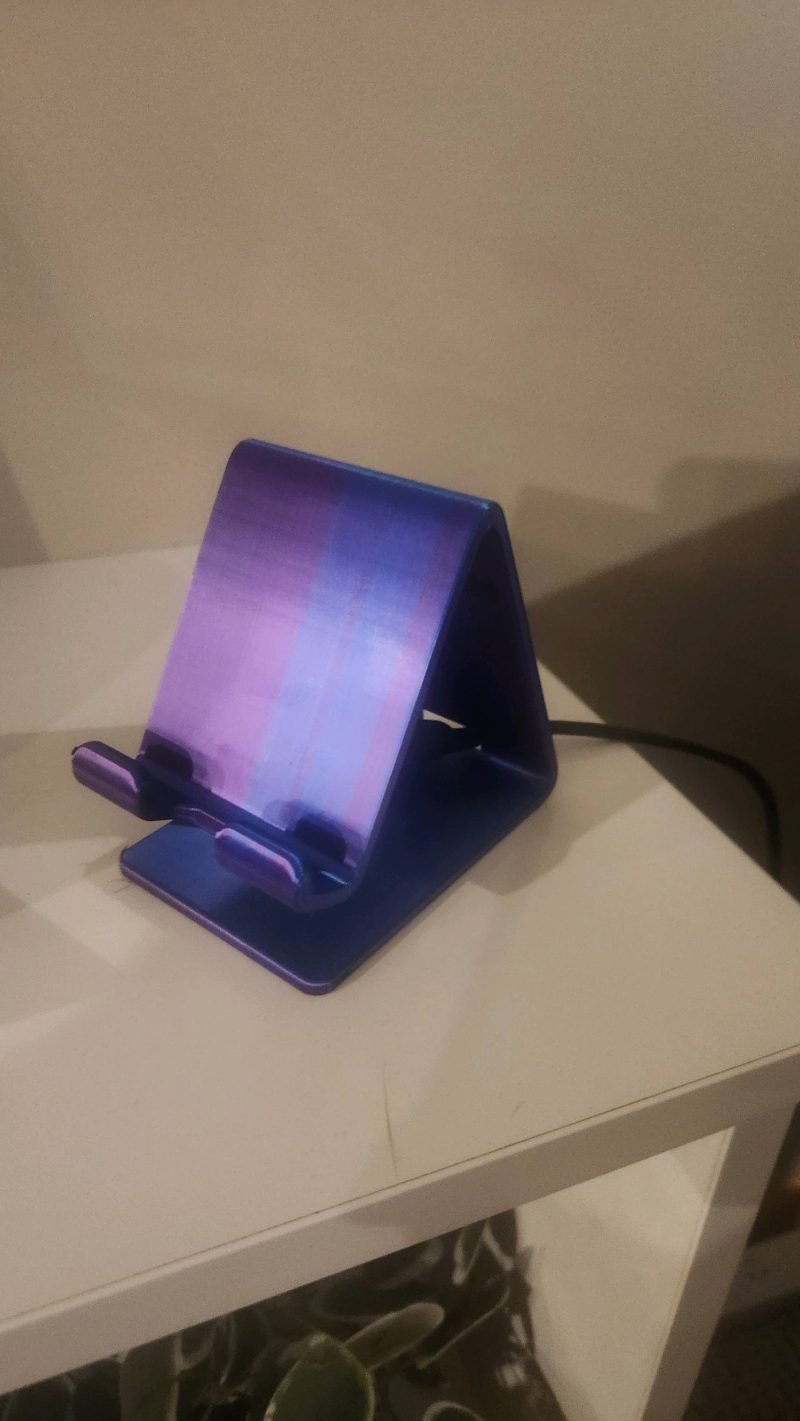 Support téléphone de bureau — imprimé en 3D