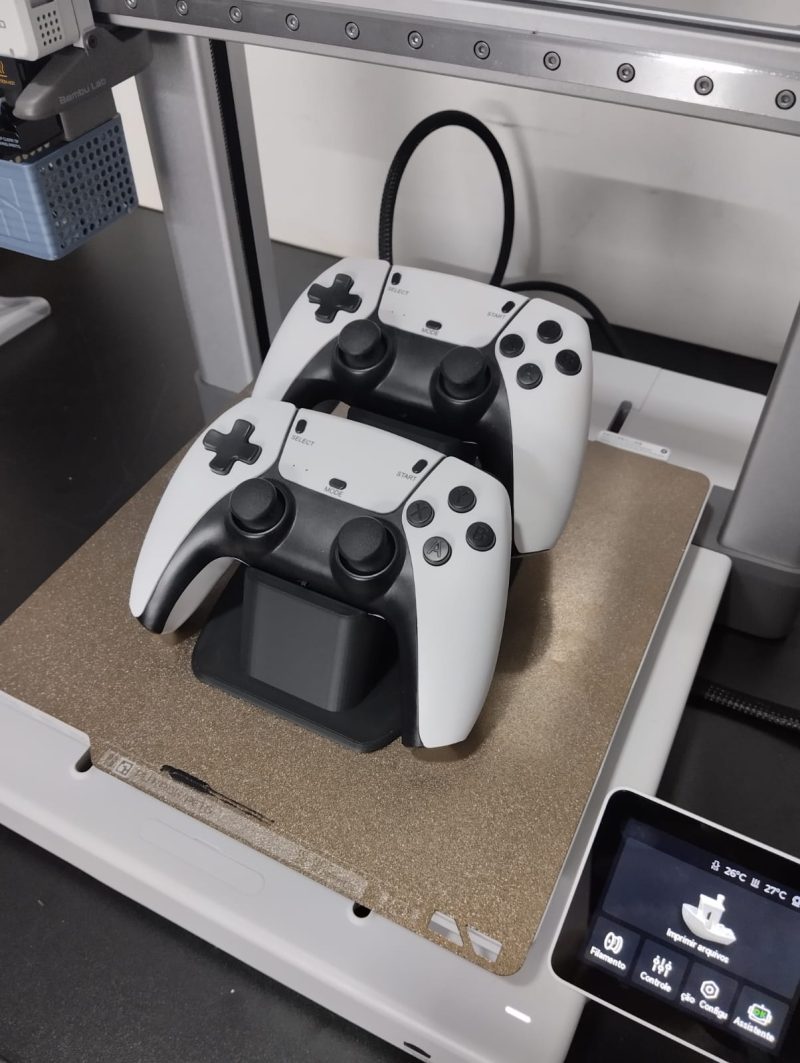 Support double manettes PS5 — imprimé en 3D
