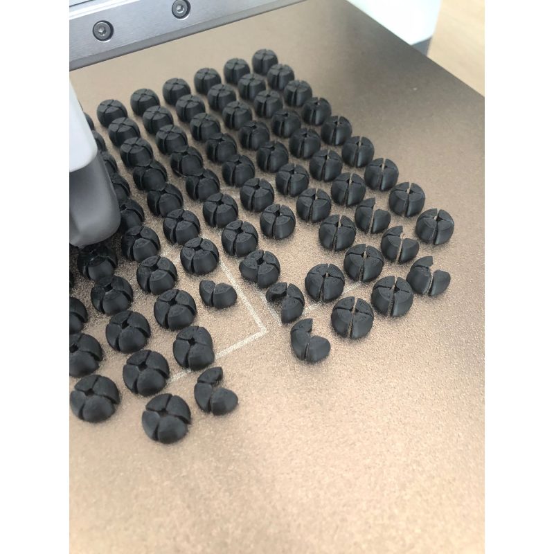 Troisième main à bras flexibles pour soudure