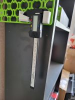 Support de pied à coulisse pour panneau perforé — lot de 2