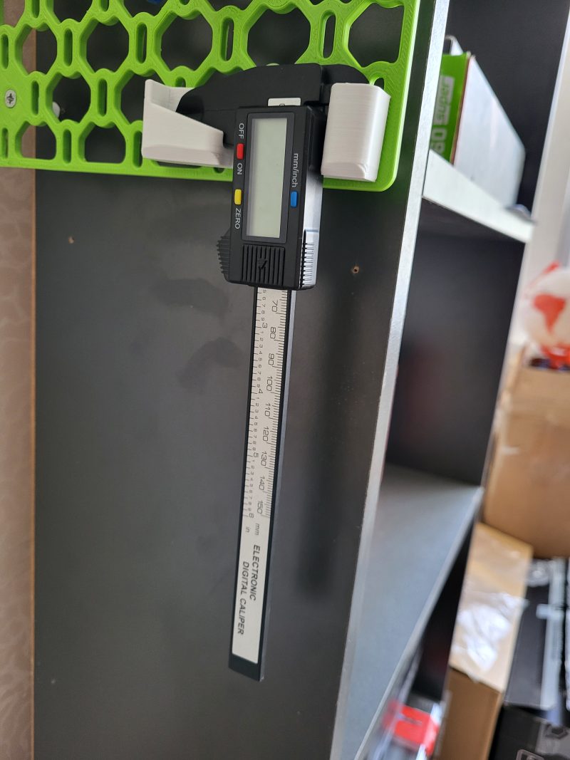 Support de pied à coulisse pour panneau perforé — lot de 2