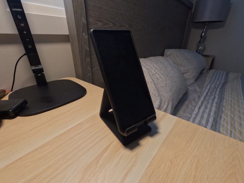 Support téléphone de bureau — imprimé en 3D