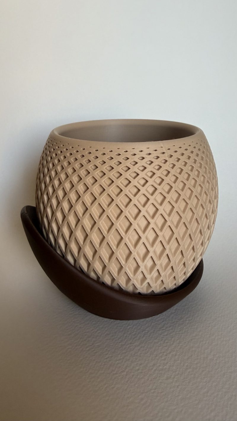 Cache-pot à facettes avec soucoupe — imprimé en 3D