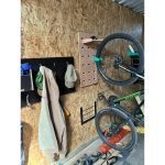 Support mural vertical pour vélo