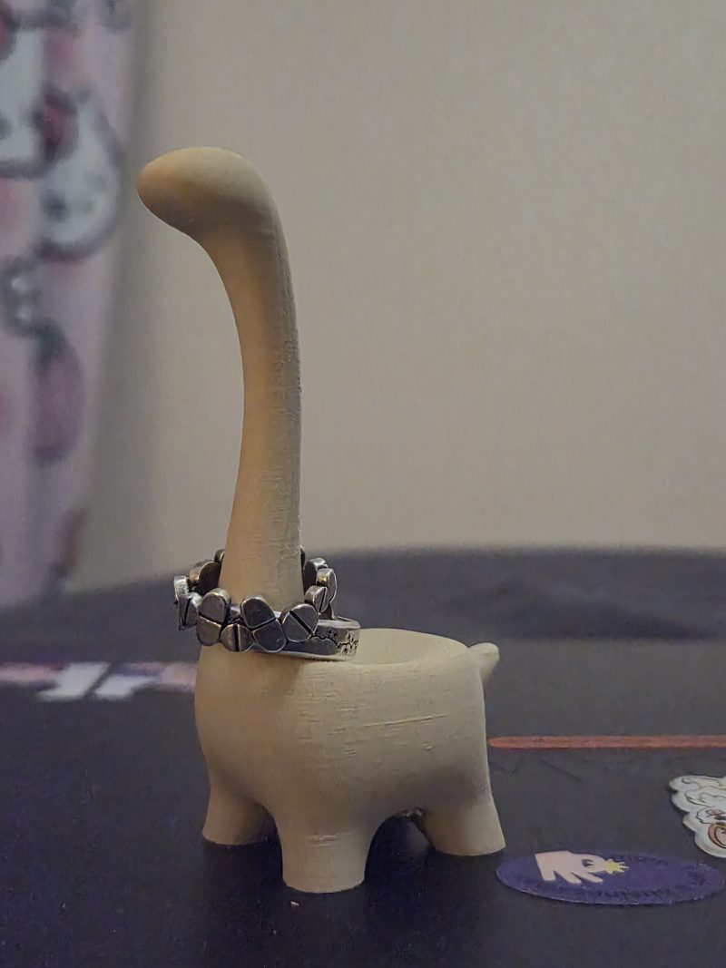 Porte-bagues dinosaure — imprimé en 3D