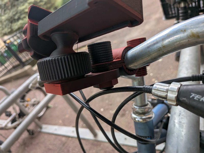 Support téléphone pour guidon de vélo