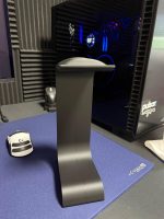 Support casque moderne — socle plein