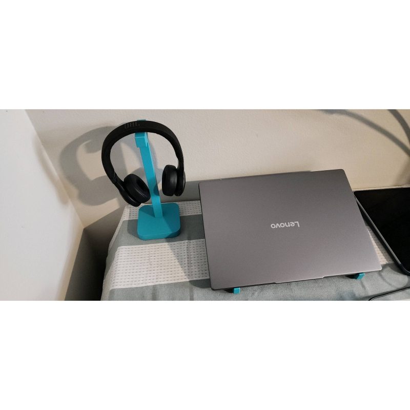 Support casque design de bureau