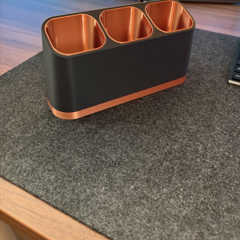 Porte-télécommandes de table basse