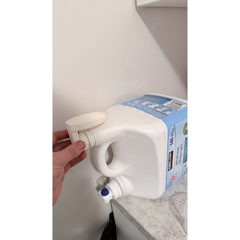 Égouttoir pour bouchon doseur de lessive