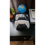 Support manette PS5 « invisible » — lot de 2