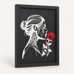Tableau mural « Femme et rose », silhouette en relief, imprimé en 3D par 3D'CLYPSE