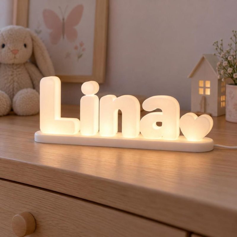 Prénom lumineux 3D Lina avec un cœur, LED blanc chaud