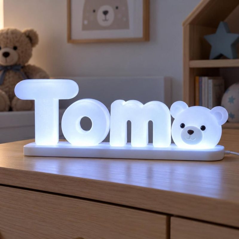 Prénom lumineux 3D Tom avec un ourson, LED Blanc froid